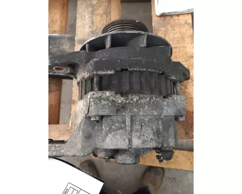 INTERNATIONAL 4700 Alternator