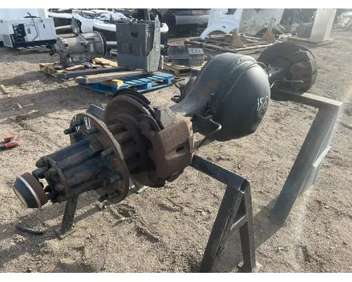 INTERNATIONAL 4700 Axle Assembly, Rear