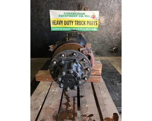 INTERNATIONAL 4700 Axle Housings (Rear)
