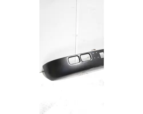 INTERNATIONAL 4700 BUMPER ASSEMBLY, FRONT