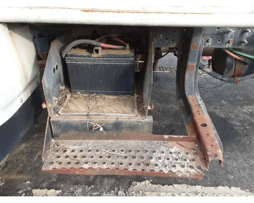 INTERNATIONAL 4700 Battery BoxTray