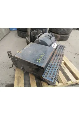 INTERNATIONAL 4700 Battery Box