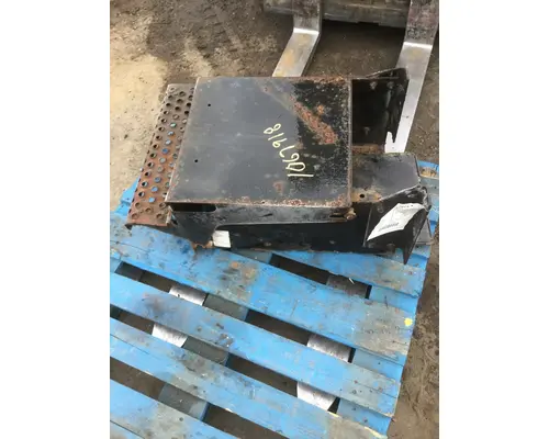 INTERNATIONAL 4700 Battery Box
