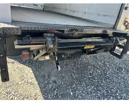 INTERNATIONAL 4700 Body  Bed