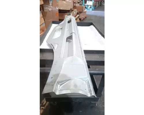 INTERNATIONAL 4700 Body Parts, Misc.