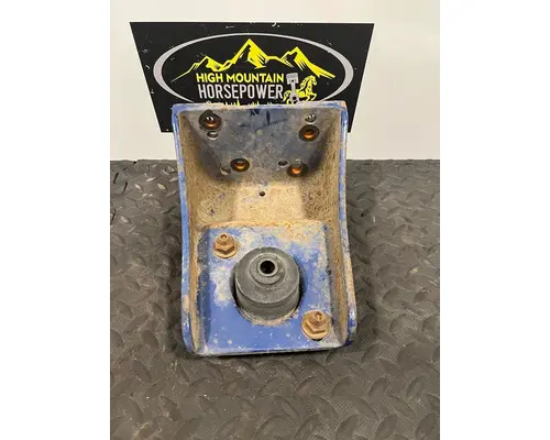 INTERNATIONAL 4700 Brackets, Misc.