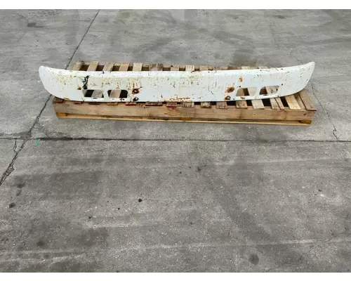 INTERNATIONAL 4700 Bumper Assembly, Front