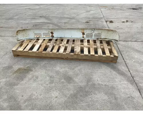 INTERNATIONAL 4700 Bumper Assembly, Front
