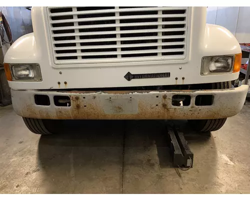 INTERNATIONAL 4700 Bumper Assembly, Front