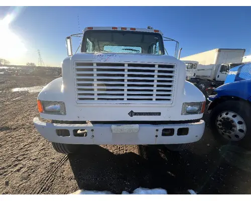 INTERNATIONAL 4700 Bumper Assembly, Front