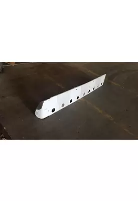 INTERNATIONAL 4700 CAB CLIP