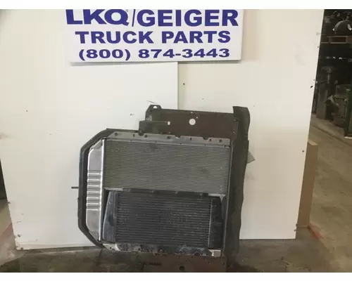 INTERNATIONAL 4700 COOLING ASSEMBLY (RAD, COND, ATAAC)