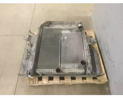 INTERNATIONAL 4700 COOLING ASSEMBLY (RAD, COND, ATAAC)