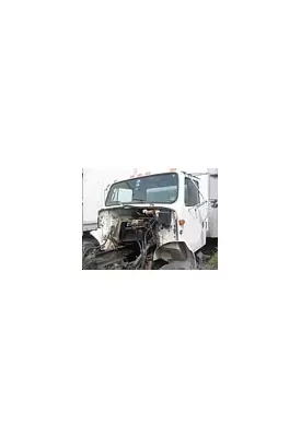 INTERNATIONAL 4700 Cab Clip