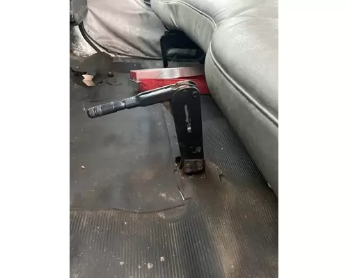 INTERNATIONAL 4700 Cab