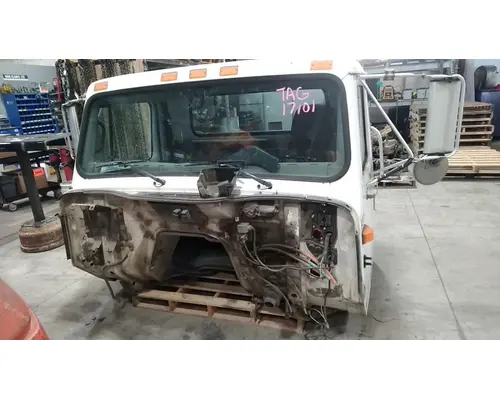 INTERNATIONAL 4700 Cab