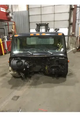 INTERNATIONAL 4700 Cab