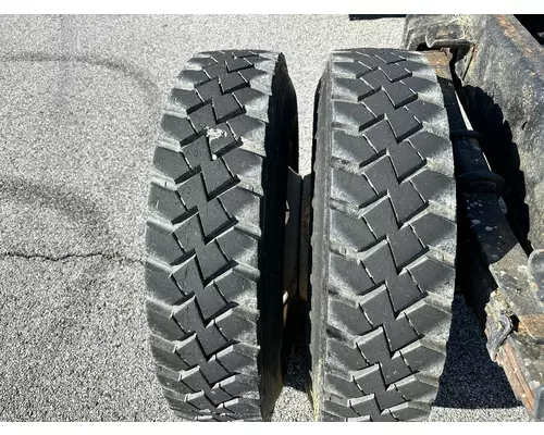 INTERNATIONAL 4700 Complete Vehicle
