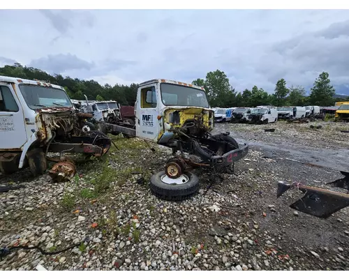 INTERNATIONAL 4700 Complete Vehicle