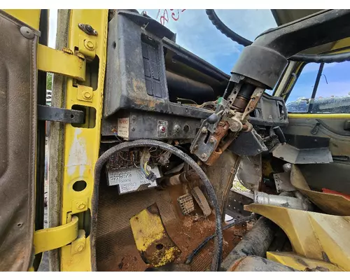INTERNATIONAL 4700 Complete Vehicle
