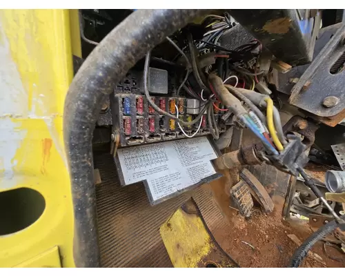 INTERNATIONAL 4700 Complete Vehicle