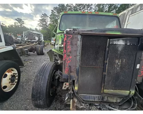 INTERNATIONAL 4700 Complete Vehicle