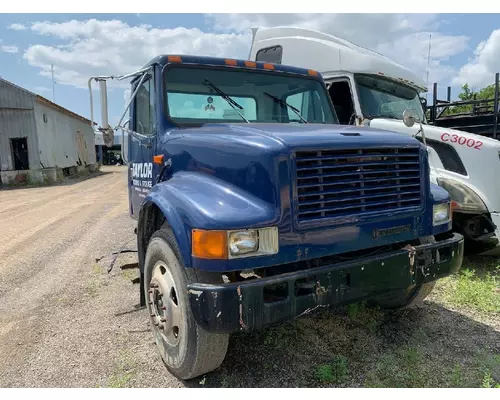 INTERNATIONAL 4700 Complete Vehicle