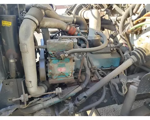 INTERNATIONAL 4700 Complete Vehicle