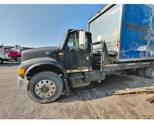 INTERNATIONAL 4700 Complete Vehicle