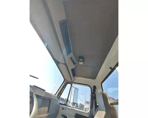 INTERNATIONAL 4700 Complete Vehicle