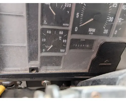 INTERNATIONAL 4700 Complete Vehicle