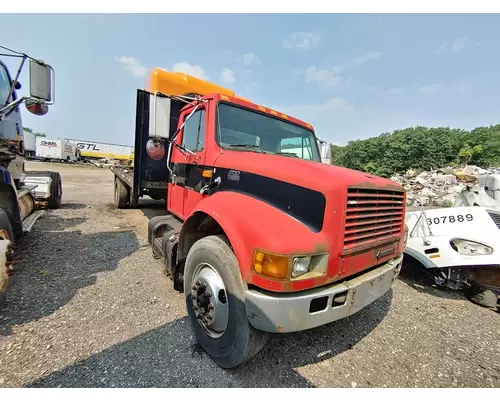 INTERNATIONAL 4700 Complete Vehicle