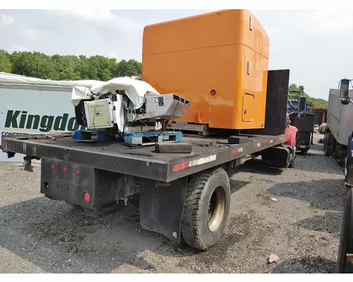 INTERNATIONAL 4700 Complete Vehicle
