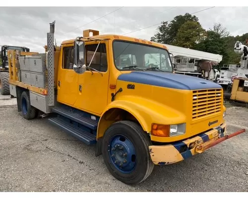 INTERNATIONAL 4700 Complete Vehicle