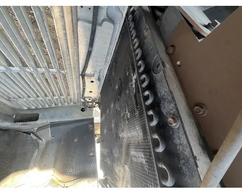 INTERNATIONAL 4700 Cooling Assy. (Rad., Cond., ATAAC)