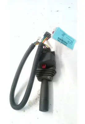 INTERNATIONAL 4700 Dash / Console Switch