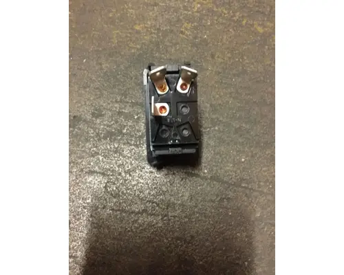 INTERNATIONAL 4700 Dash  Console Switch