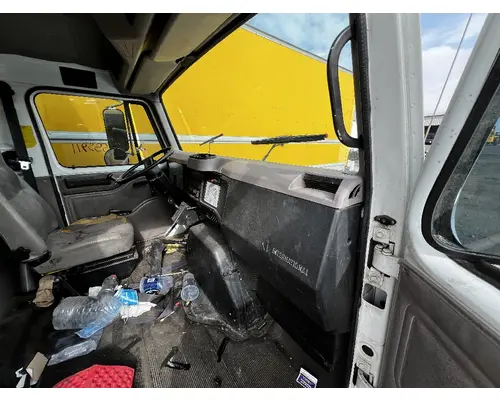 INTERNATIONAL 4700 Dash Assembly