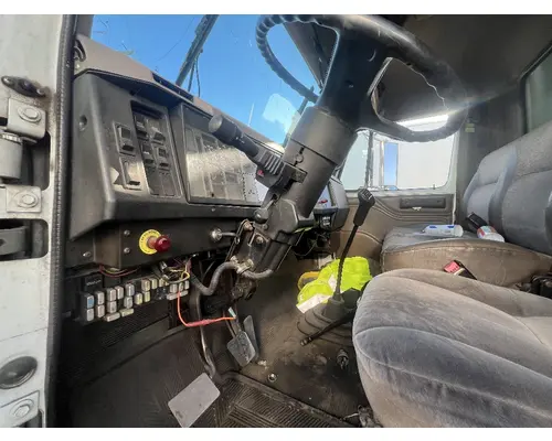 INTERNATIONAL 4700 Dash Assembly