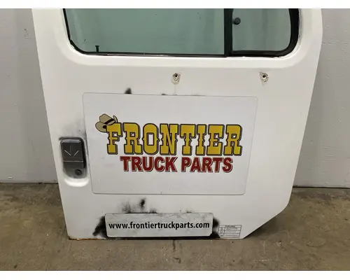 INTERNATIONAL 4700 Door Assembly, Front