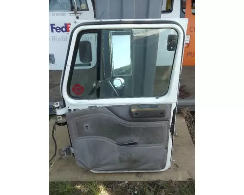 INTERNATIONAL 4700 Door Assembly, Front