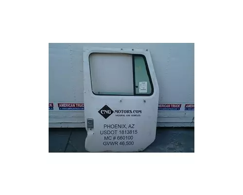 INTERNATIONAL 4700 Door Assembly, Front