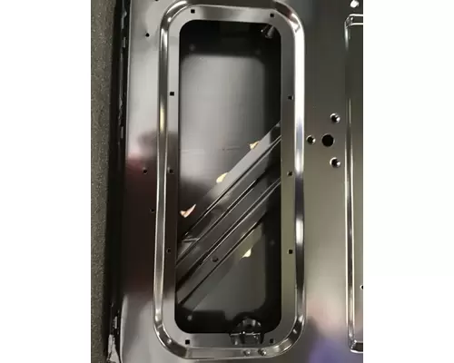 INTERNATIONAL 4700 Door Assembly, Front