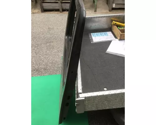 INTERNATIONAL 4700 Door Assembly, Front