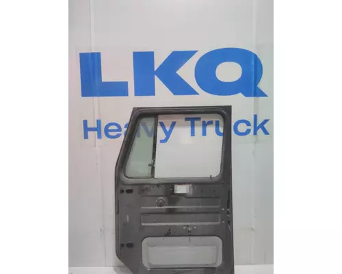 INTERNATIONAL 4700 Door Assembly, Front