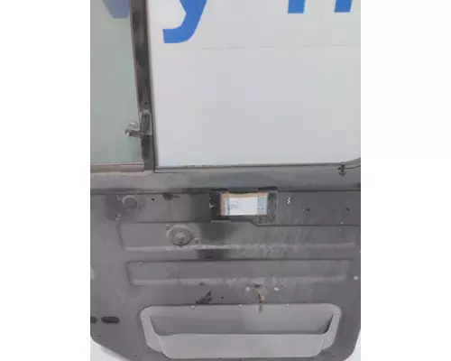 INTERNATIONAL 4700 Door Assembly, Front