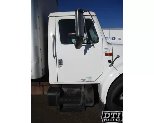 INTERNATIONAL 4700 Door Assembly, Front