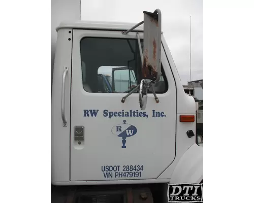 INTERNATIONAL 4700 Door Assembly, Front