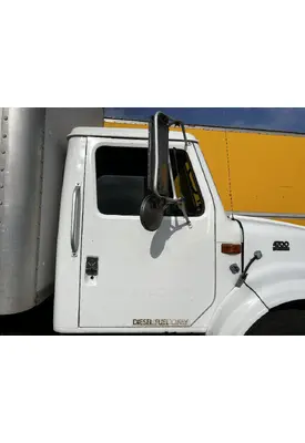 INTERNATIONAL 4700 Door Assembly, Front