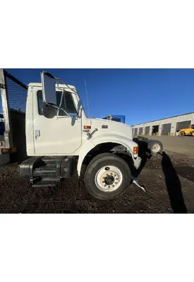 INTERNATIONAL 4700 Door Assembly, Front
